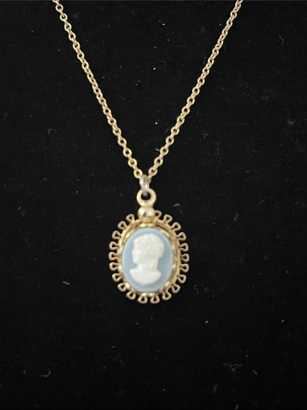 Gold Cameo Pendant Necklace with White Cameo - Women's Jewelry